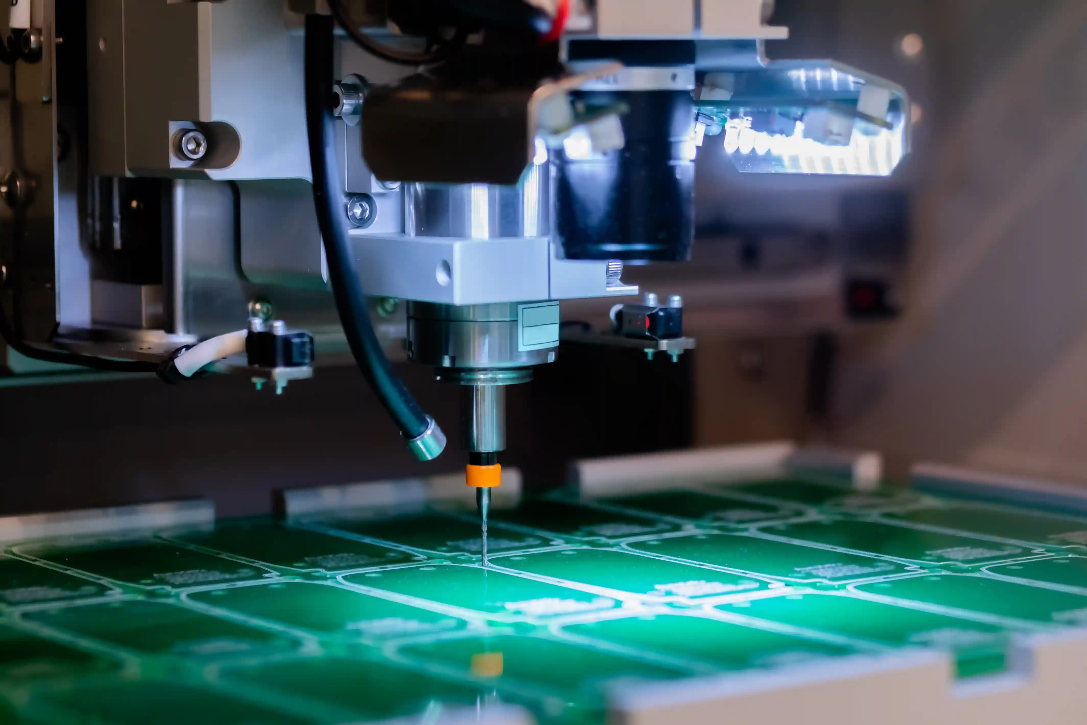 Machine CNC de perçage pour fabrication de PCB multicouche